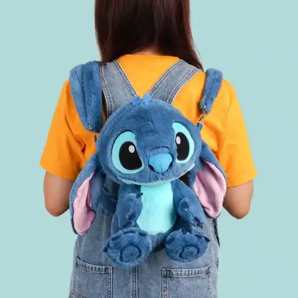 Zaino Stitch su bambino