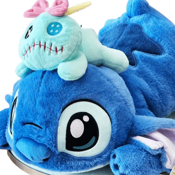 zoom zampa peluche Stitch con Scrump